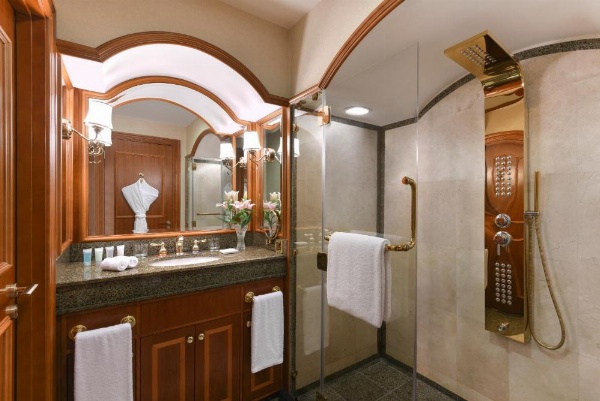 Al Aziziyah Boutique Hotel image 14